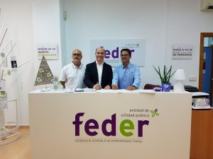 D. David Sanchez Gonzalez, Delegado de FEDER Murcia, D.Jose Tomás Candel, Director de CESUR y D. Juan Carrión Tudela, Presidente de FEDER