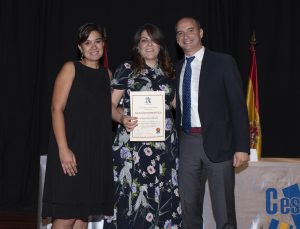 Mención Honorífica 2016/2018, Dña María Sierra.