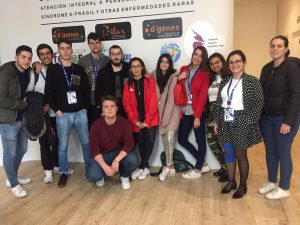 Alumnos y docente en I Curso de Acogida en Epilepsia